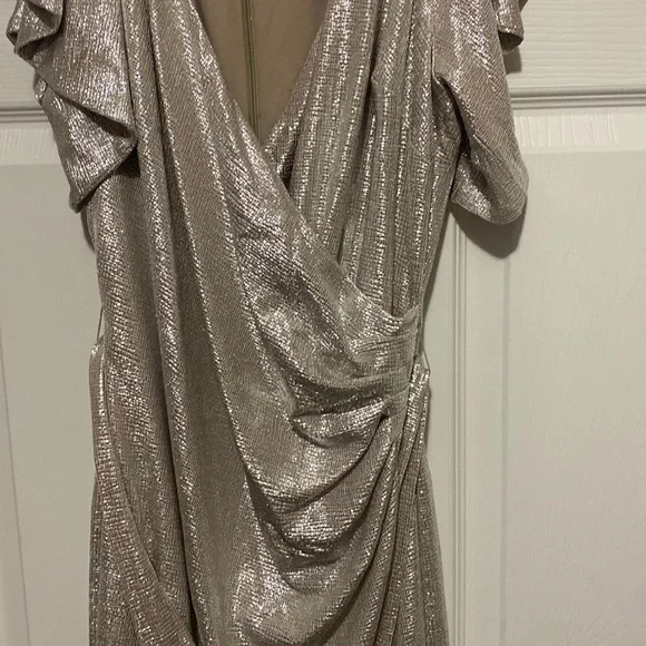 Ralph Lauren size 14 dress. Excellent condition - Picture 3 of 4
